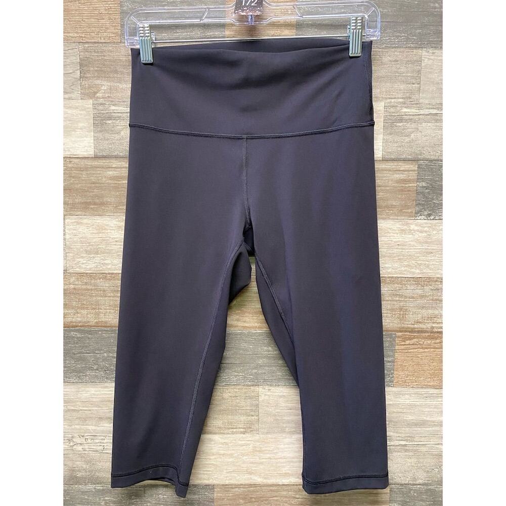 Lululemon Women's Align High-Rise Cropped Leggings Black Size 8